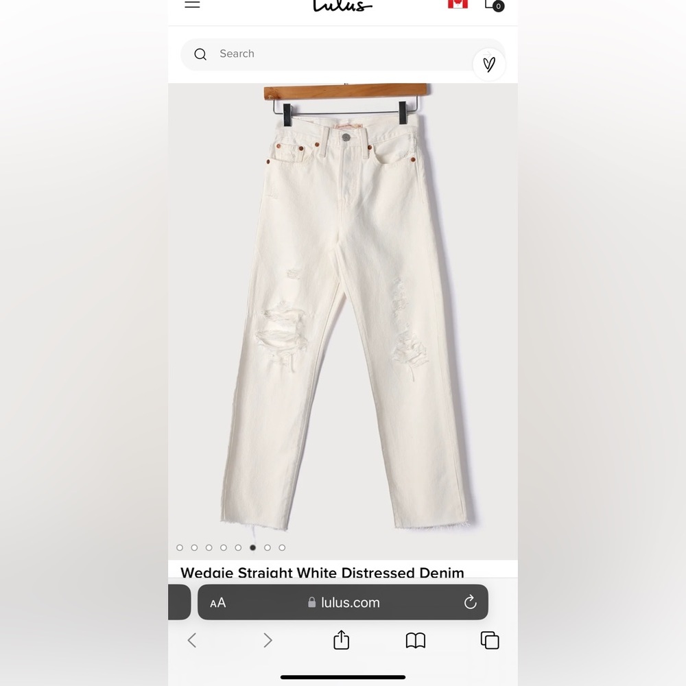 Levi’s wedgie distressed white button fly jeans, size 25